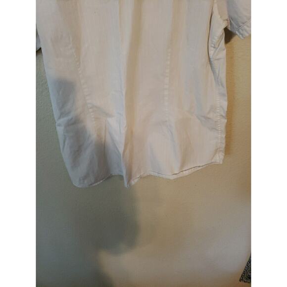 Men's Guess Logo White Shirt Short Sleeves Pockets Button Up Size XL pearl Snap - Picture 13 of 13